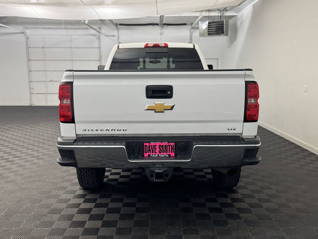 Used 2018 Chevrolet Silverado 2500 LTZ image 9