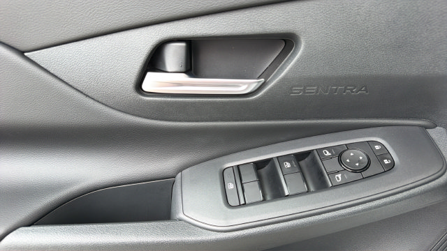 New 2027 Nissan Sentra SV w/ SV Convenience Package FWD image 14