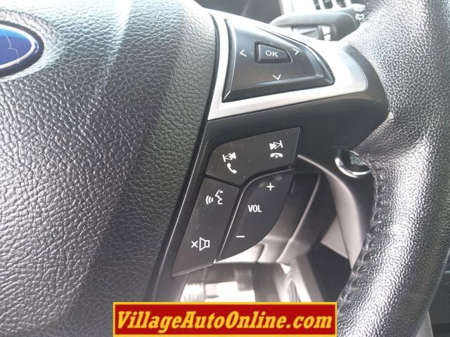 Used 2017 Ford Edge SEL w/ Equipment Group 201A AWD/4WD image 27