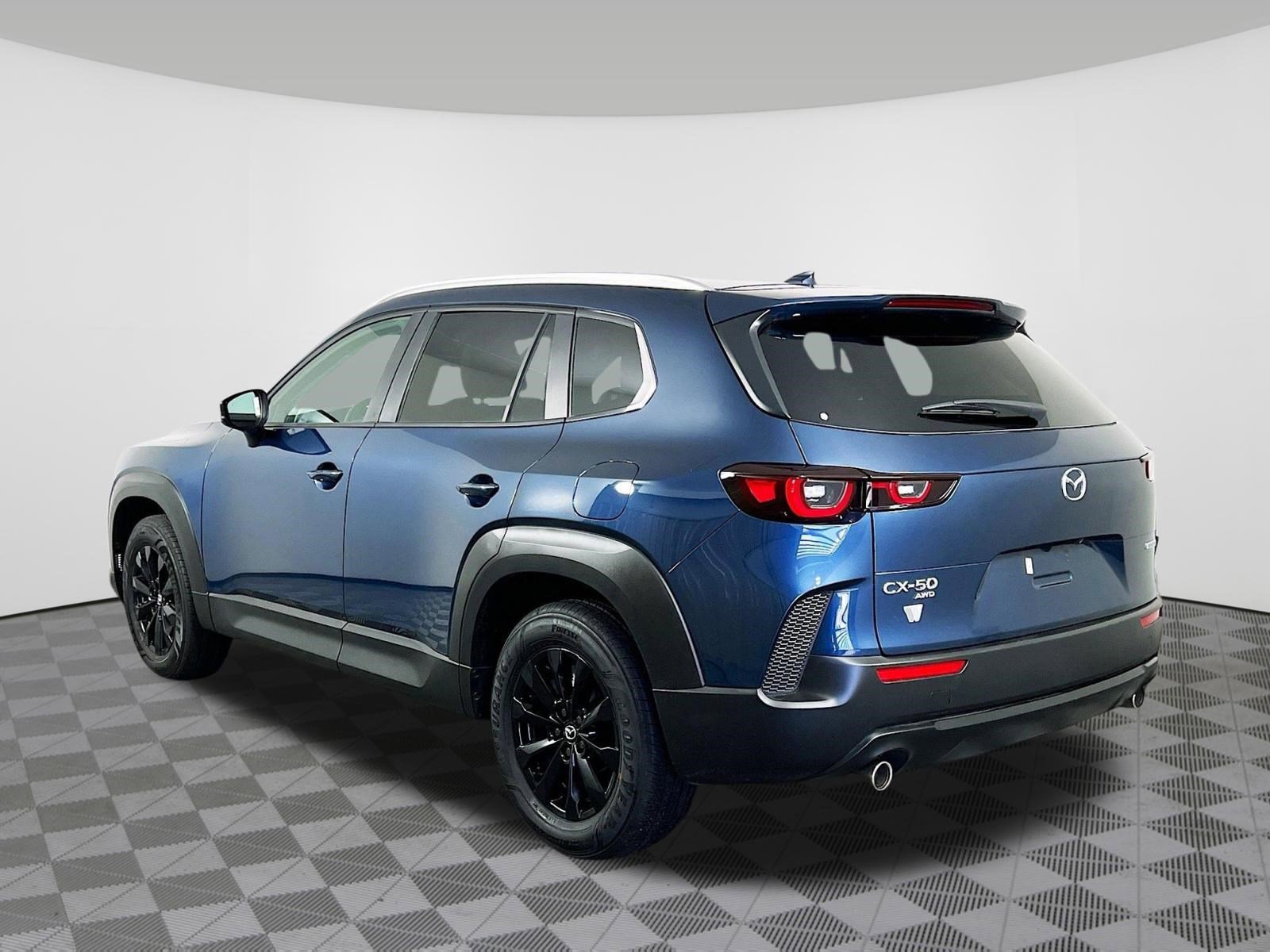 Used 2025 MAZDA CX-50 AWD 2.5 S w/ Weather Package image 28