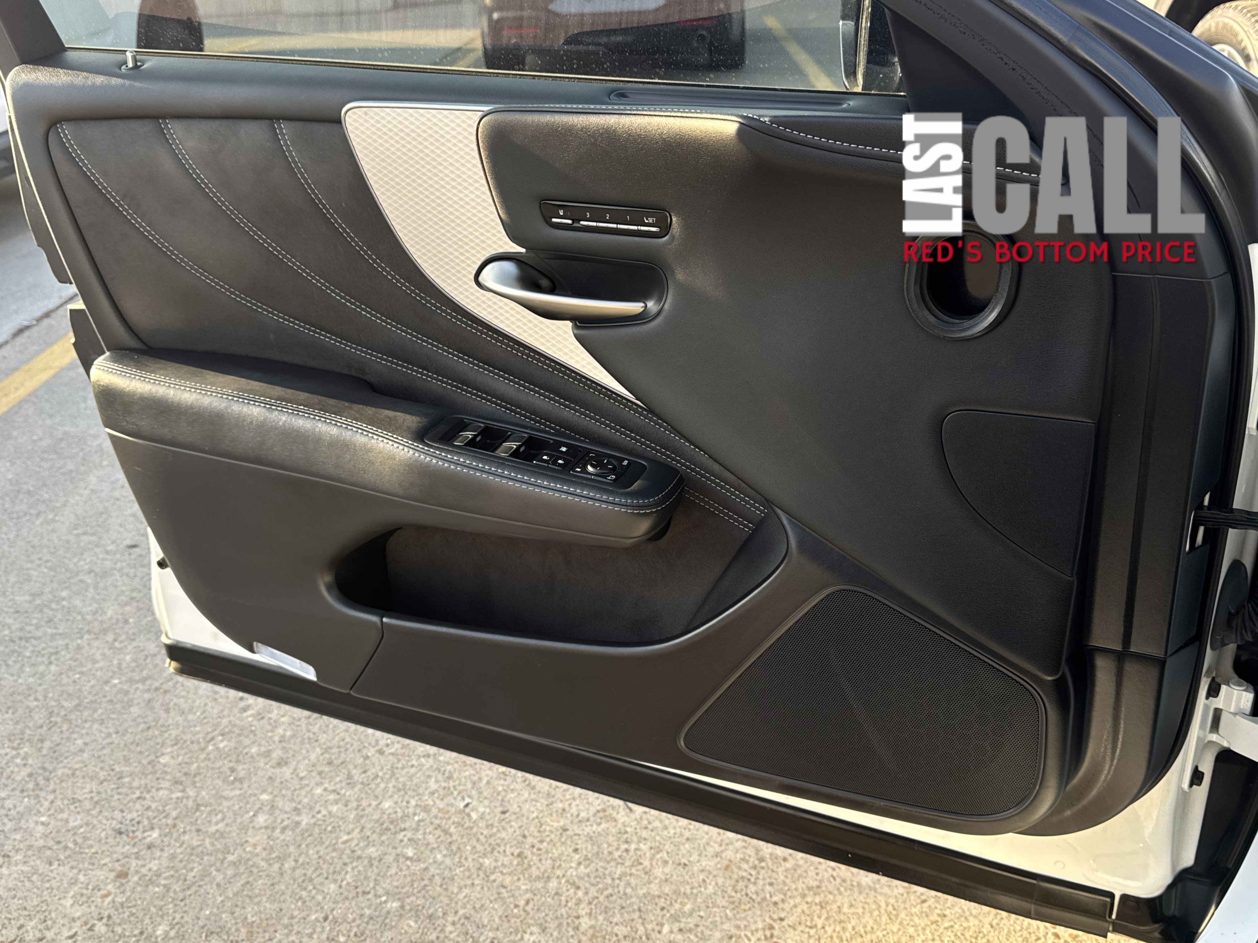 Used 2018 Lexus LS 500 F Sport w/ Performance Package image 18