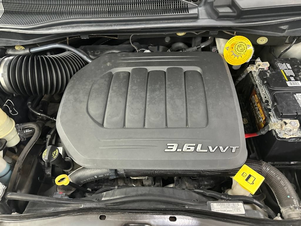 Used 2017 Dodge Grand Caravan SXT FWD image 17