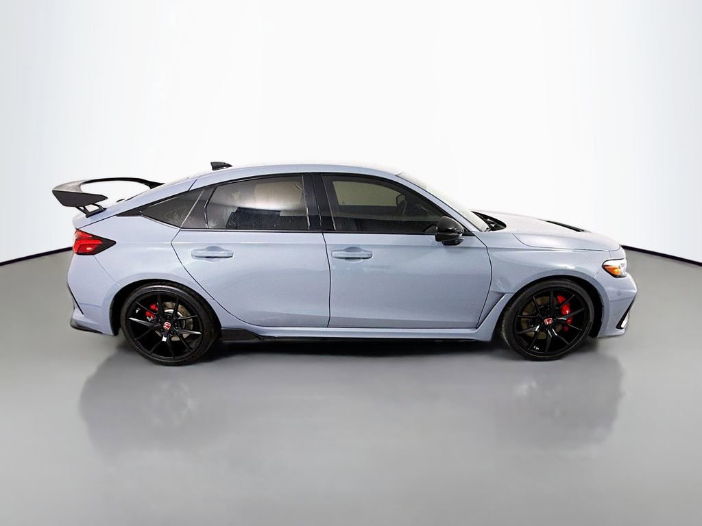 Used 2023 Honda Civic Type R image 8