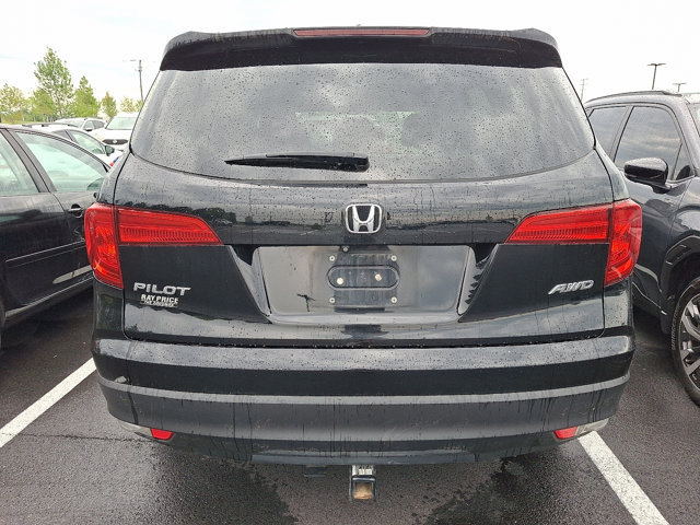 Used 2017 Honda Pilot EX image 5