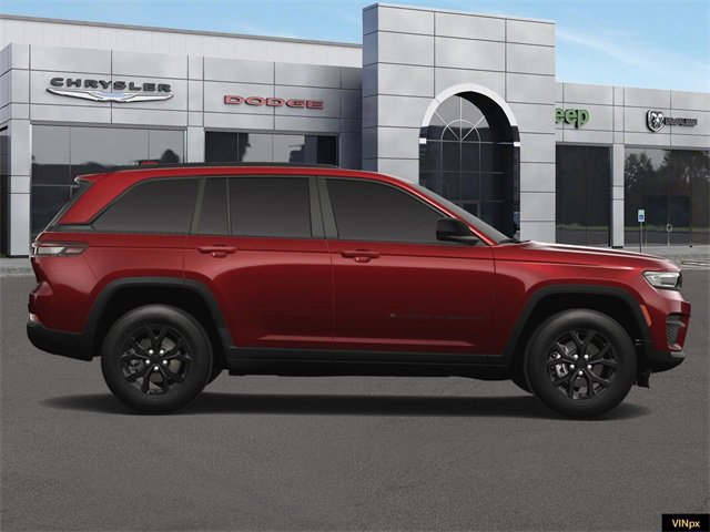 New 2025 Jeep Grand Cherokee Laredo image 9