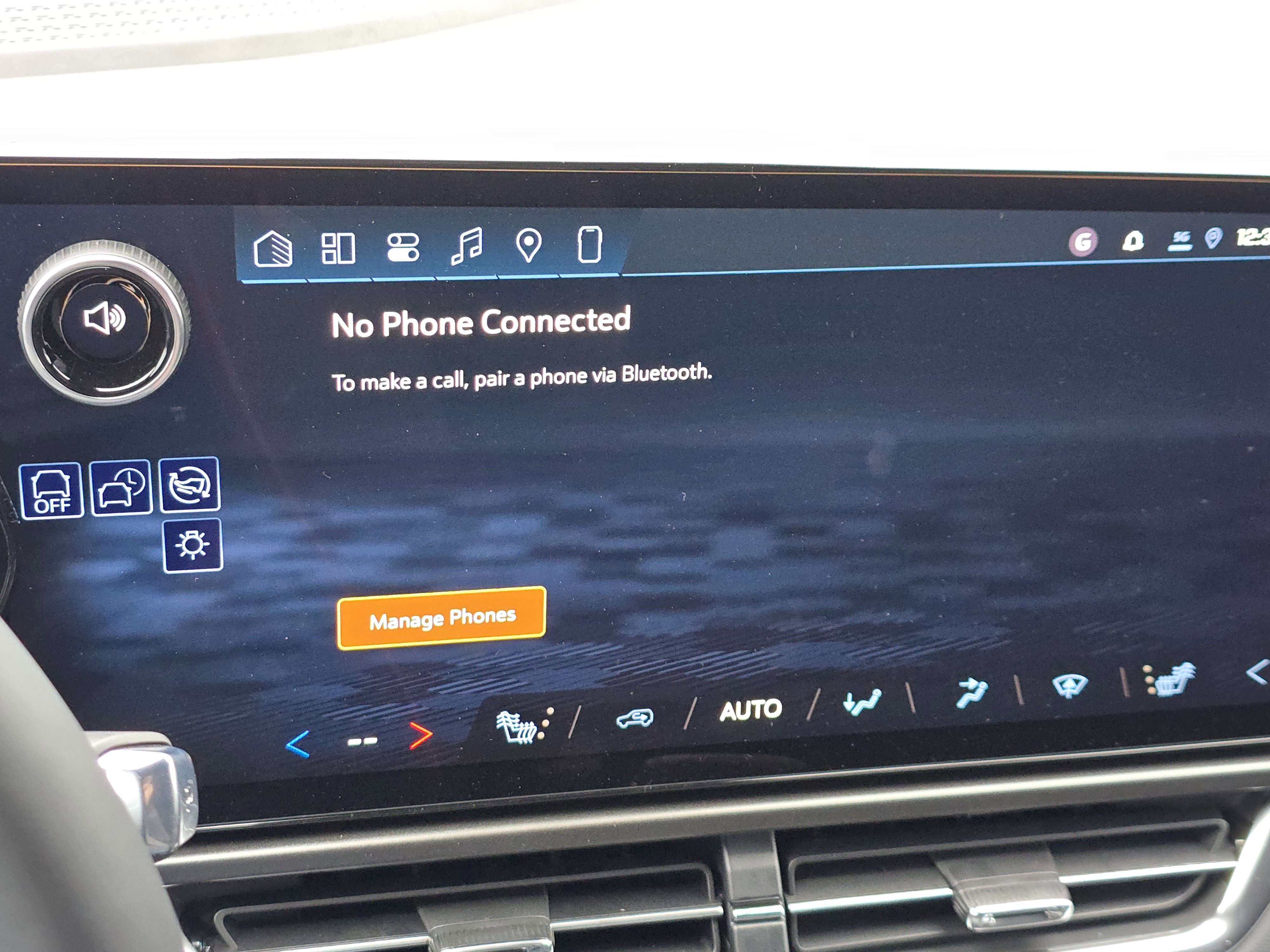 New 2026 Chevrolet Equinox EV LT image 7