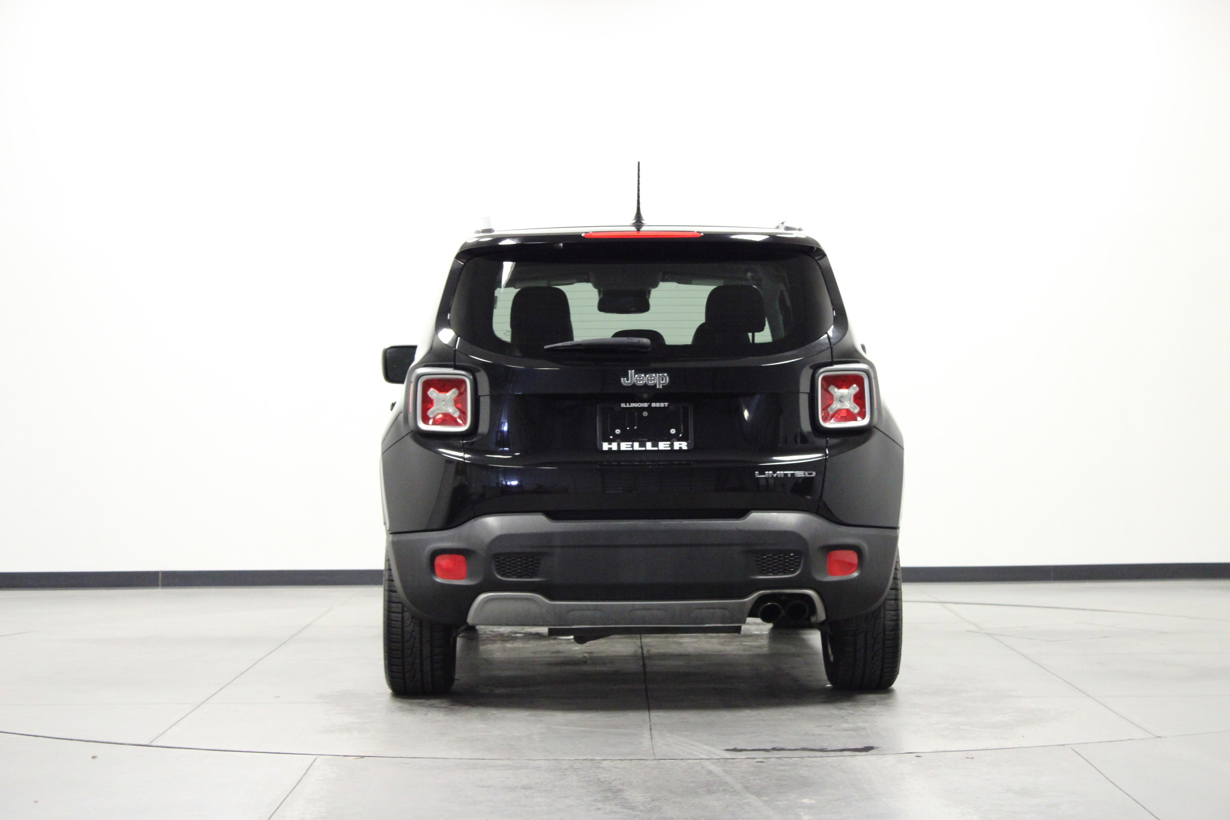 Used 2015 Jeep Renegade Limited w/ Safety & Security Group I image 5