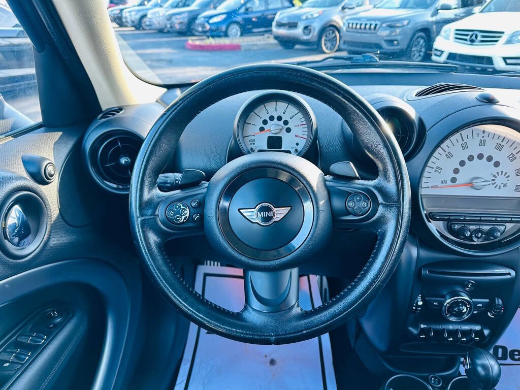 Used 2013 MINI Cooper Countryman S FWD image 11