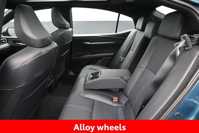 Certified 2025 Toyota Camry LE FWD image 31