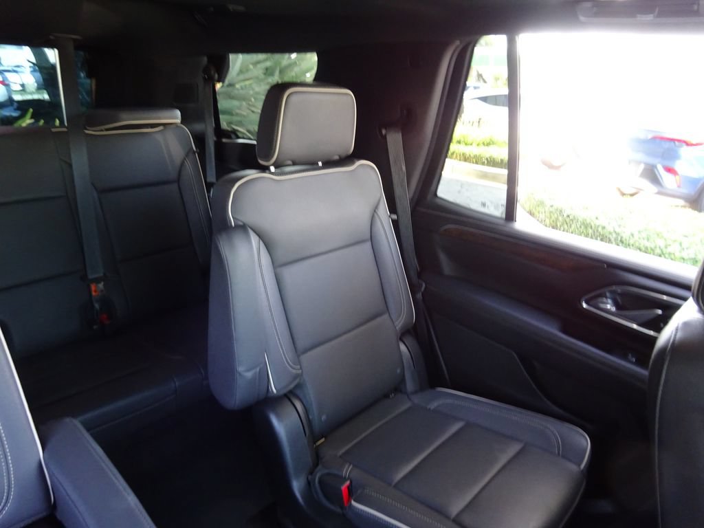 Certified 2023 Chevrolet Tahoe Premier w/ Max Trailering Package AWD/4WD image 17
