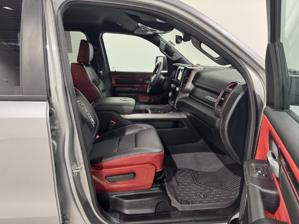 Used 2025 RAM 1500 Rebel AWD/4WD image 21