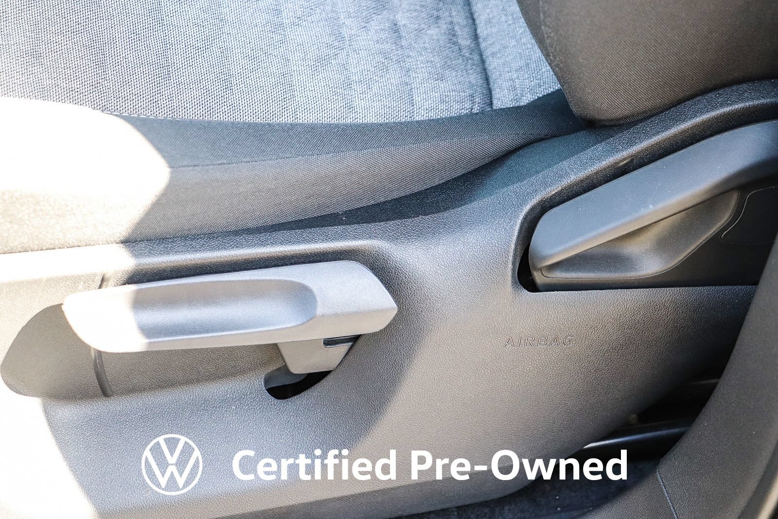 Used 2025 Volkswagen Tiguan S FWD image 21