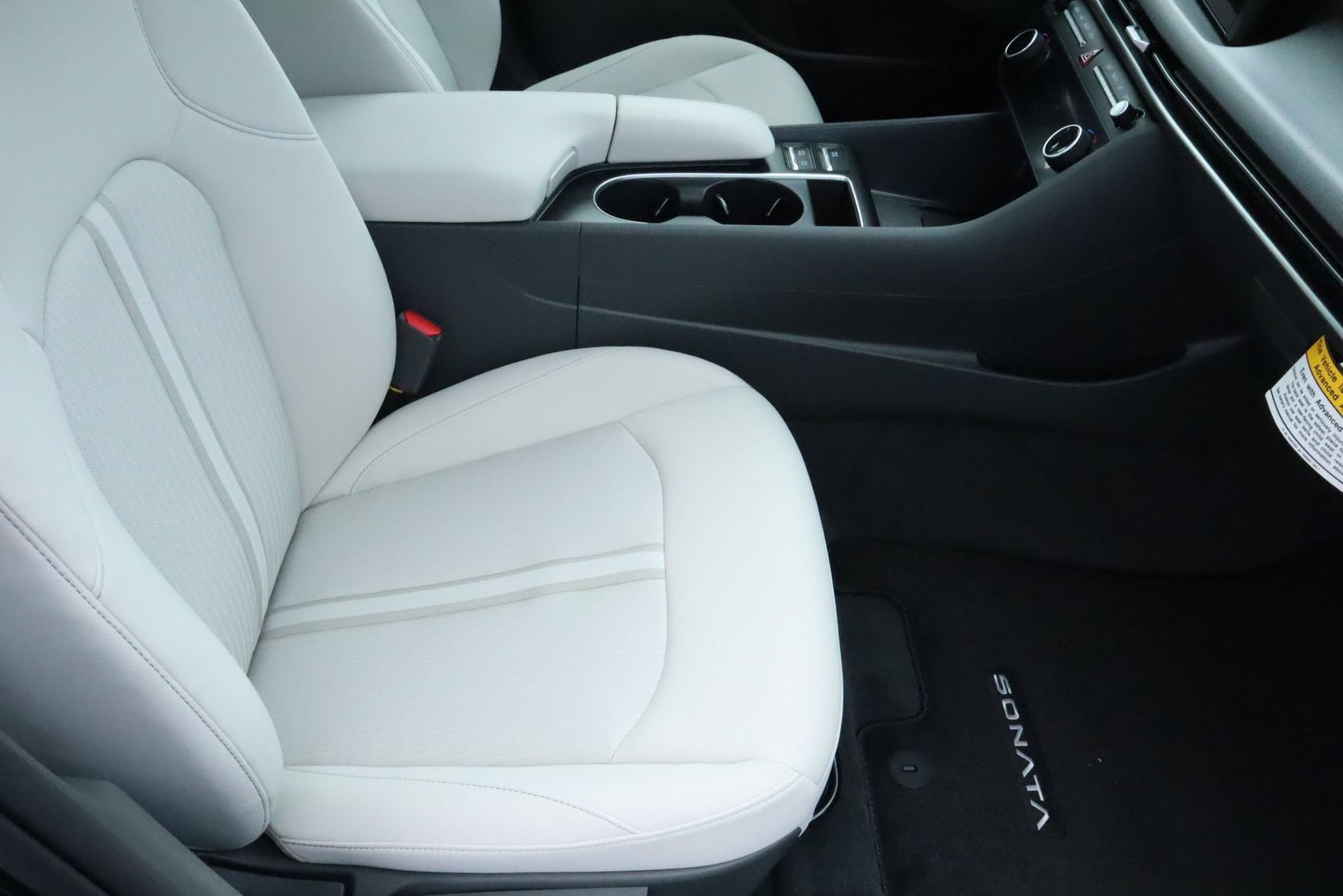 New 2026 Hyundai Sonata SEL FWD image 19