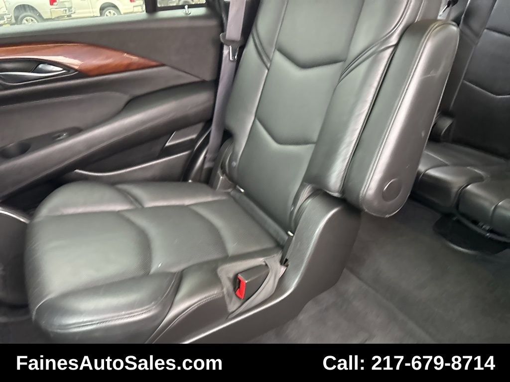 Used 2015 Cadillac Escalade Premium image 56