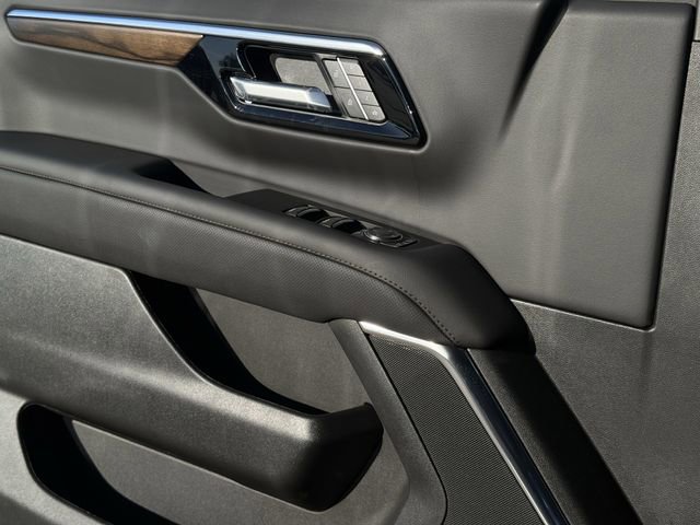 New 2026 Chevrolet Tahoe High Country image 24