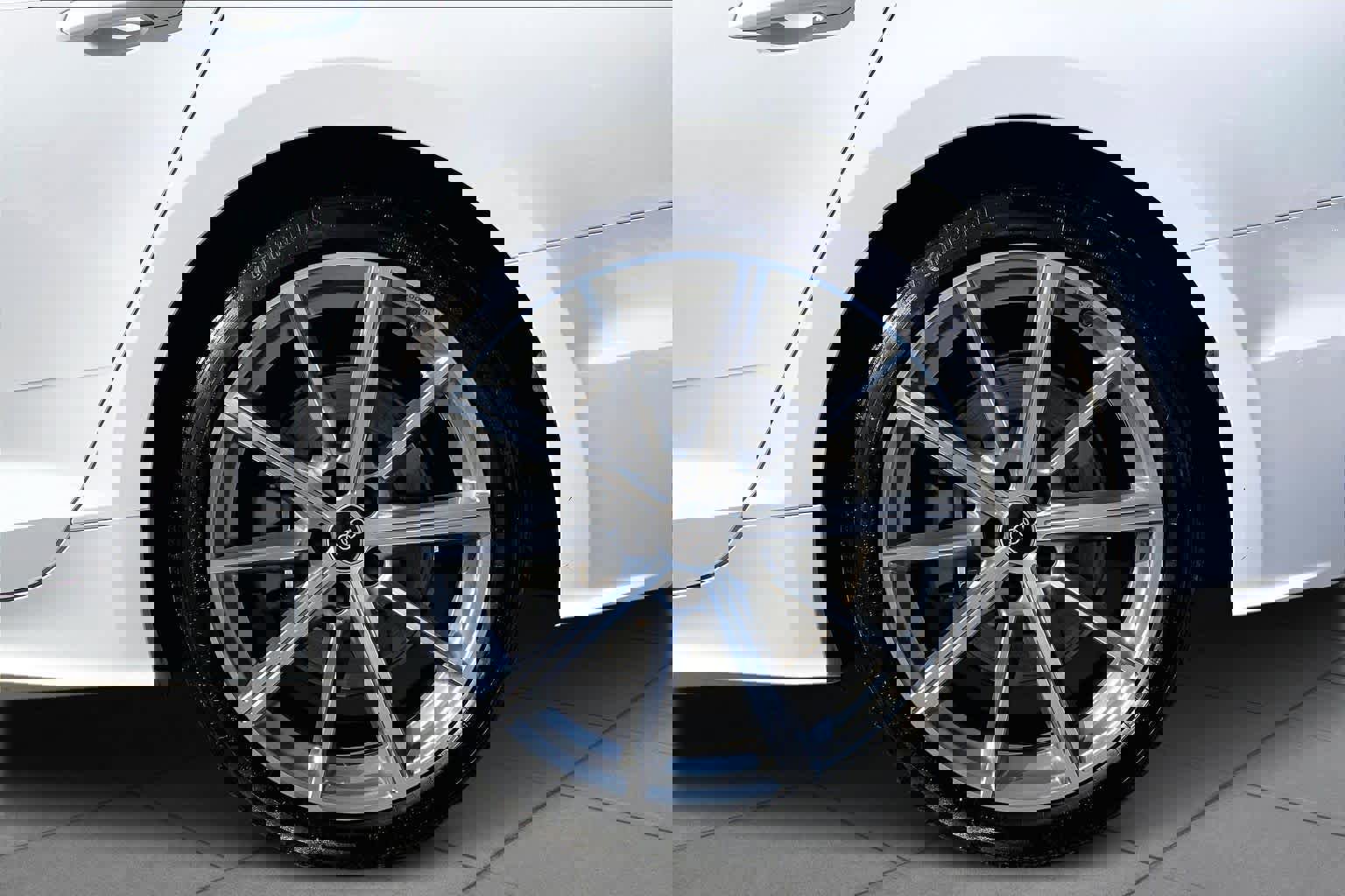 Used 2025 Audi A5 2.0T Premium Plus image 12