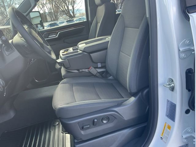 New 2026 Chevrolet Silverado 3500 LT w/ All Star Edition image 11