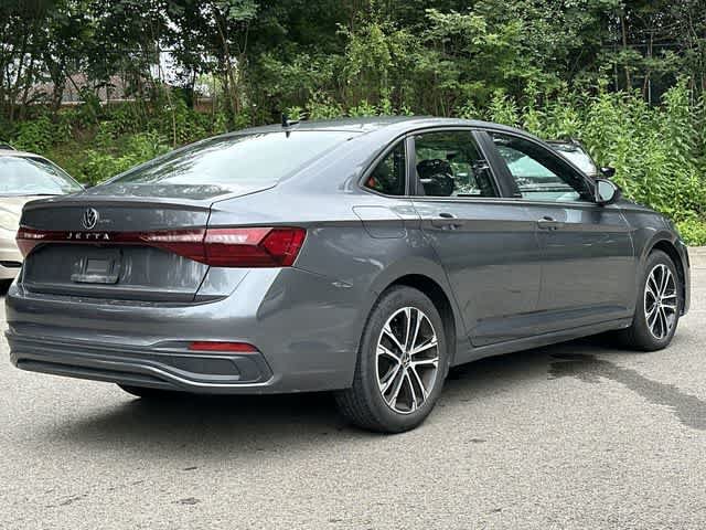 Used 2025 Volkswagen Jetta Sport FWD image 21