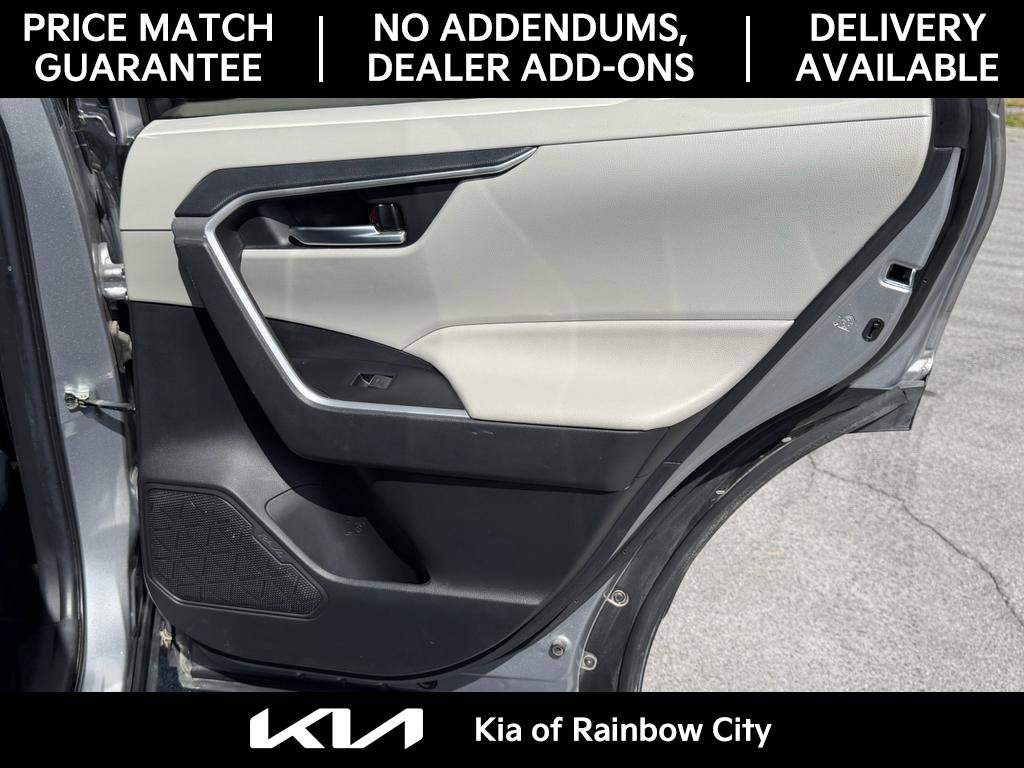 Used 2023 Toyota RAV4 XLE w/ Convenience Package FWD image 19