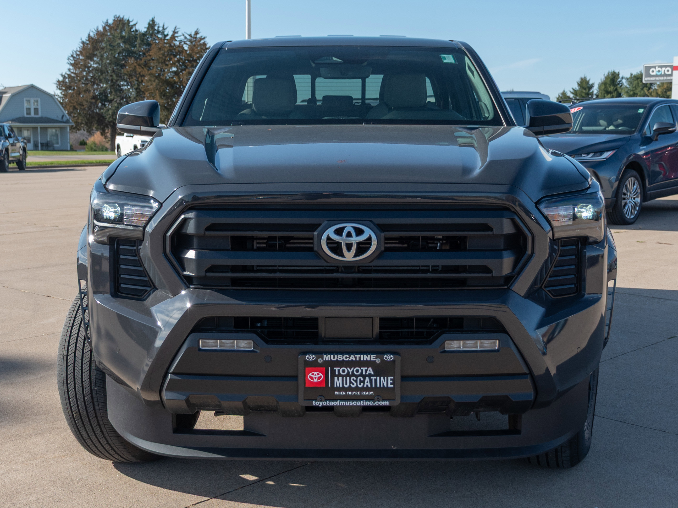 Certified 2025 Toyota Tacoma SR5 image 4