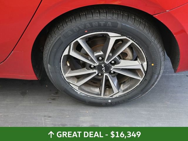 Used 2024 Kia Forte LXS image 15