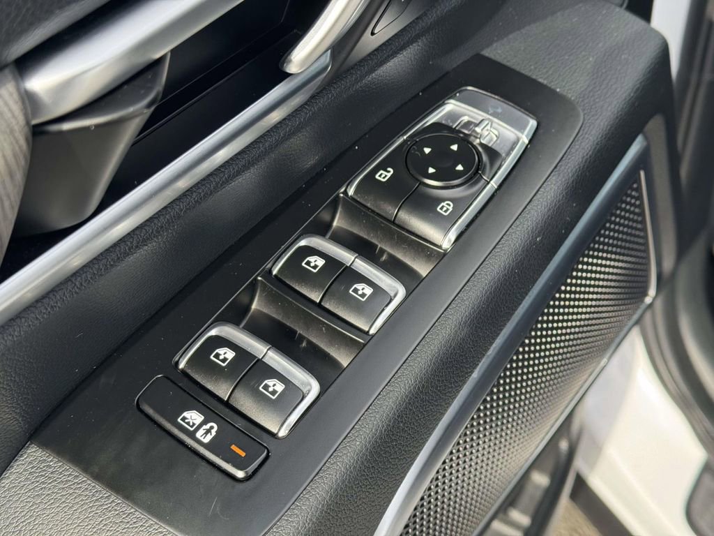 Used 2024 Kia Telluride SX image 17