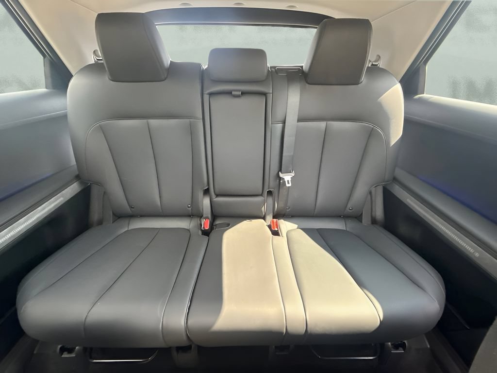 Used 2023 Hyundai Ioniq 5 SEL w/ Cargo Package AWD/4WD image 11