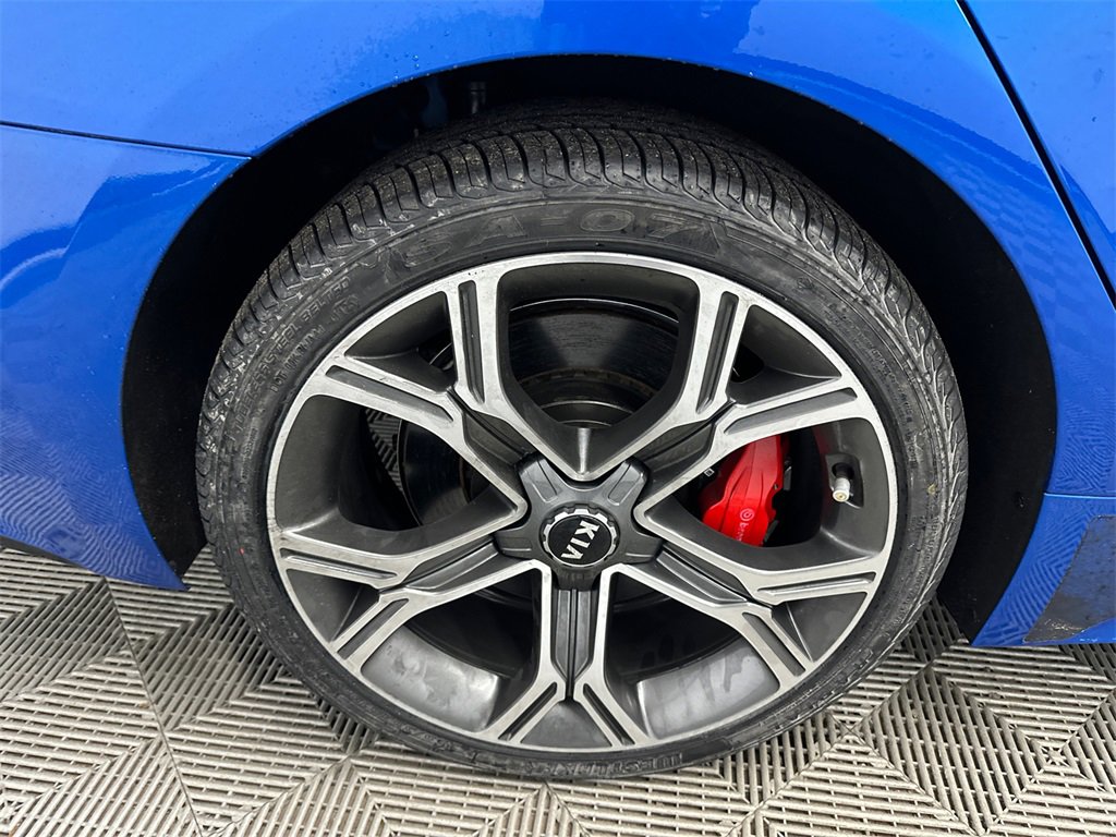 Used 2018 Kia Stinger GT2 image 19