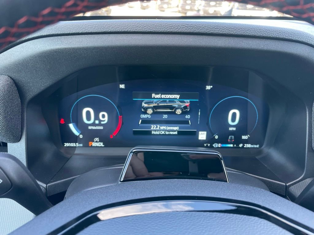 Used 2025 Ford Explorer ST-Line image 11