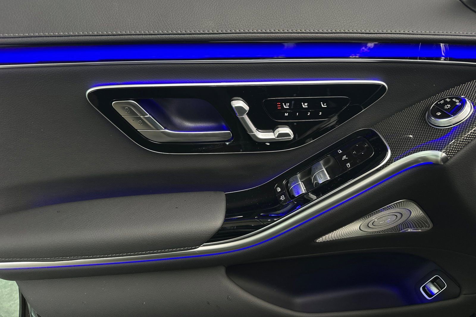 New 2026 Mercedes-Benz S 500 4MATIC image 21