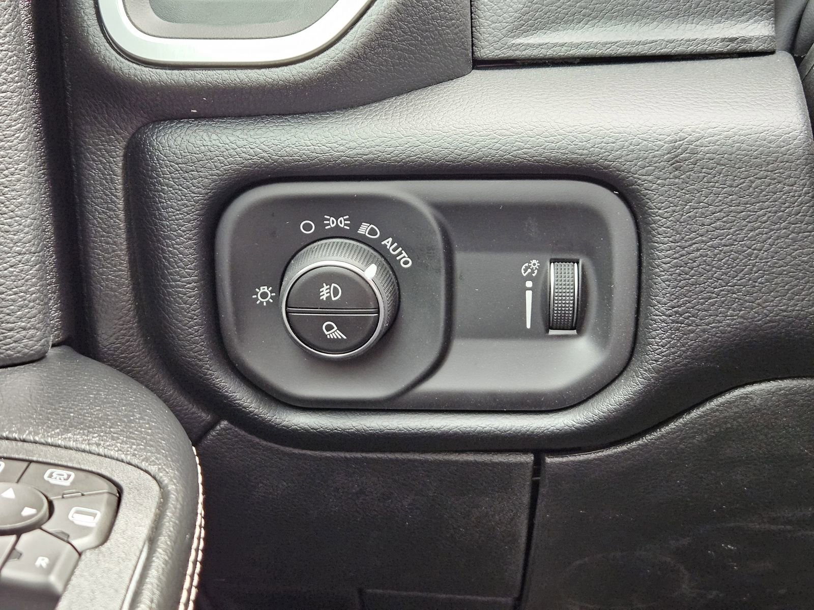 New 2026 RAM 3500 Lone Star image 25