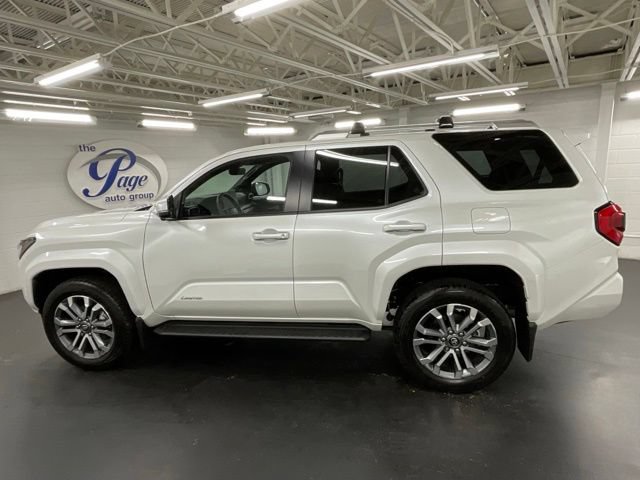 Used 2026 Toyota 4Runner Limited AWD/4WD image 2