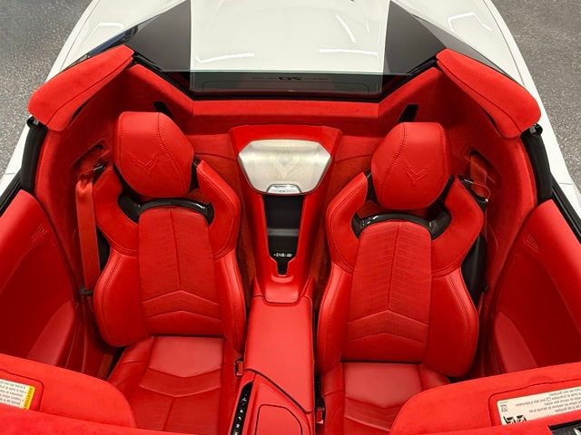 Used 2023 Chevrolet Corvette Stingray w/ Z51 Performance Package image 31