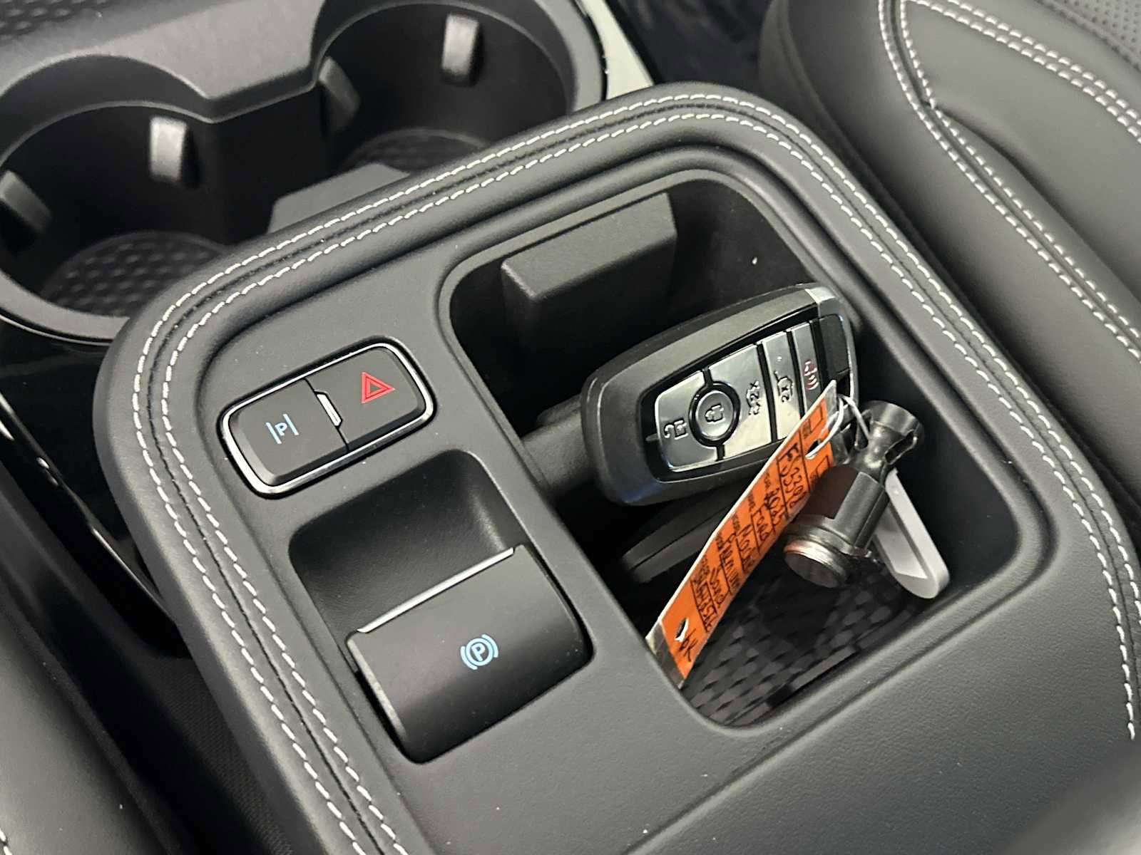 Used 2025 Ford Mustang Mach-E Premium AWD/4WD image 34