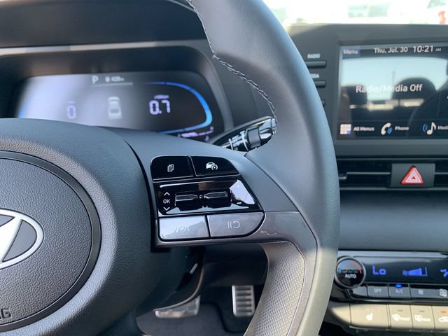 New 2026 Hyundai Elantra SEL Sport FWD image 32