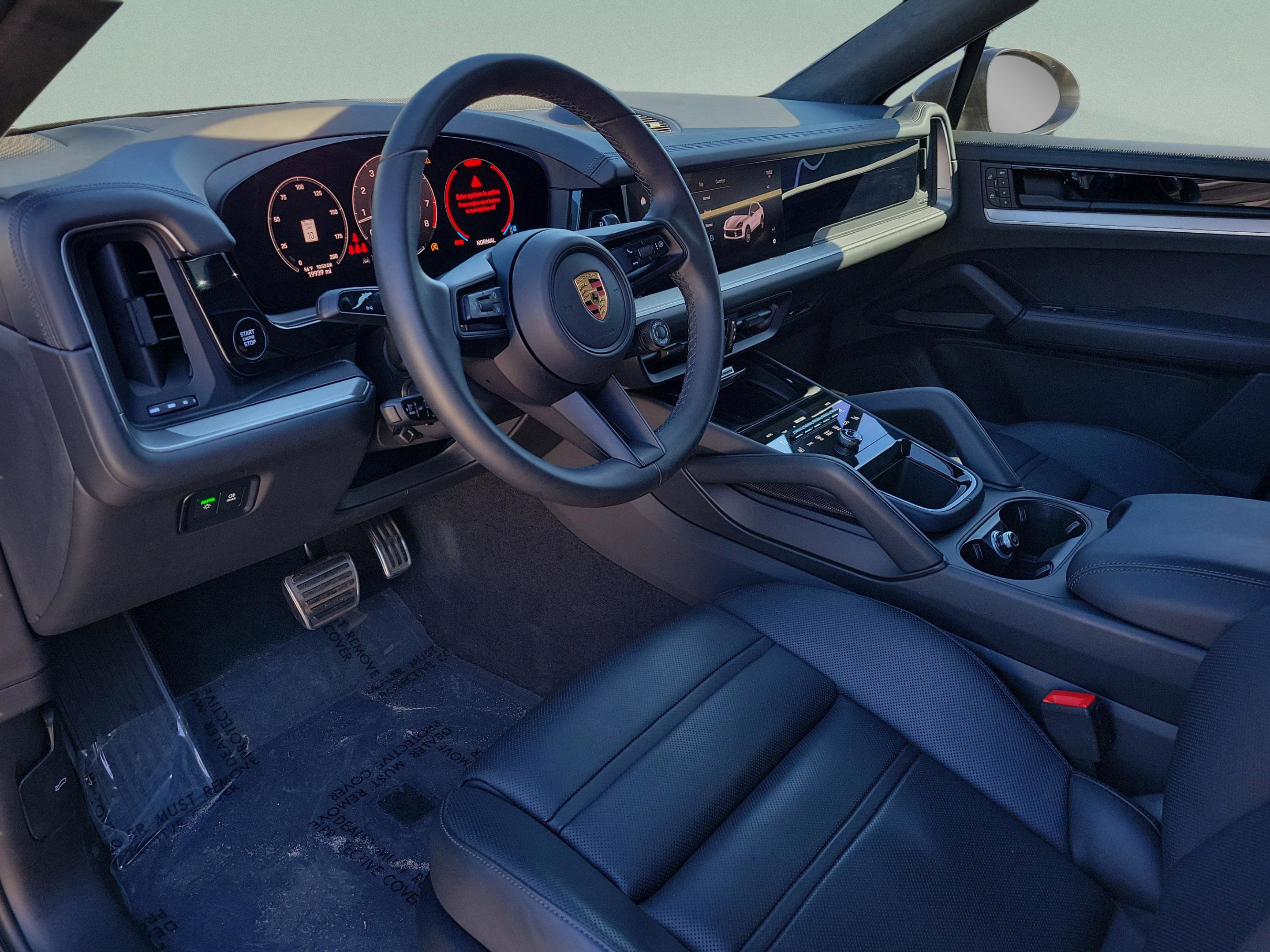 Used 2024 Porsche Cayenne S image 24