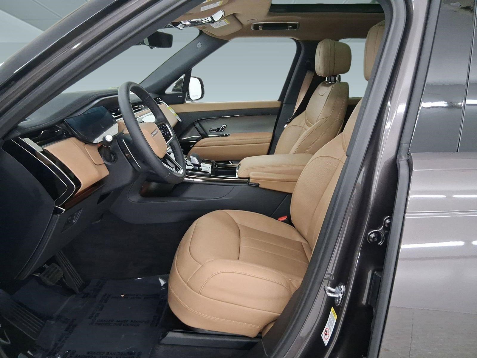 New 2026 Land Rover Range Rover Sport SE image 5