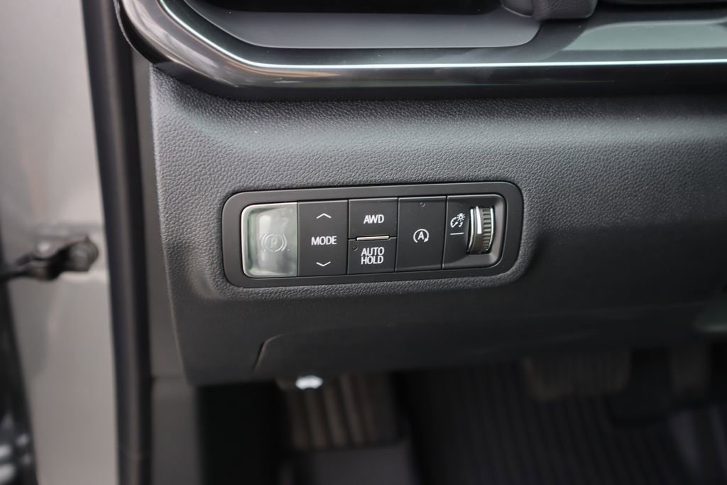New 2026 GMC Terrain AT4 w/ Convenience Package III AWD/4WD image 8