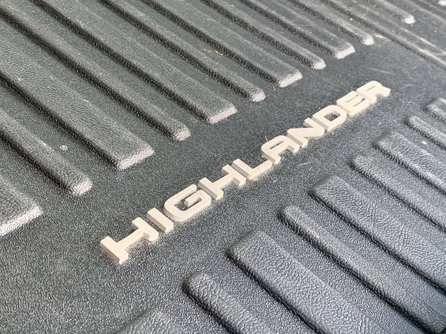 Used 2024 Toyota Highlander Limited AWD/4WD image 15