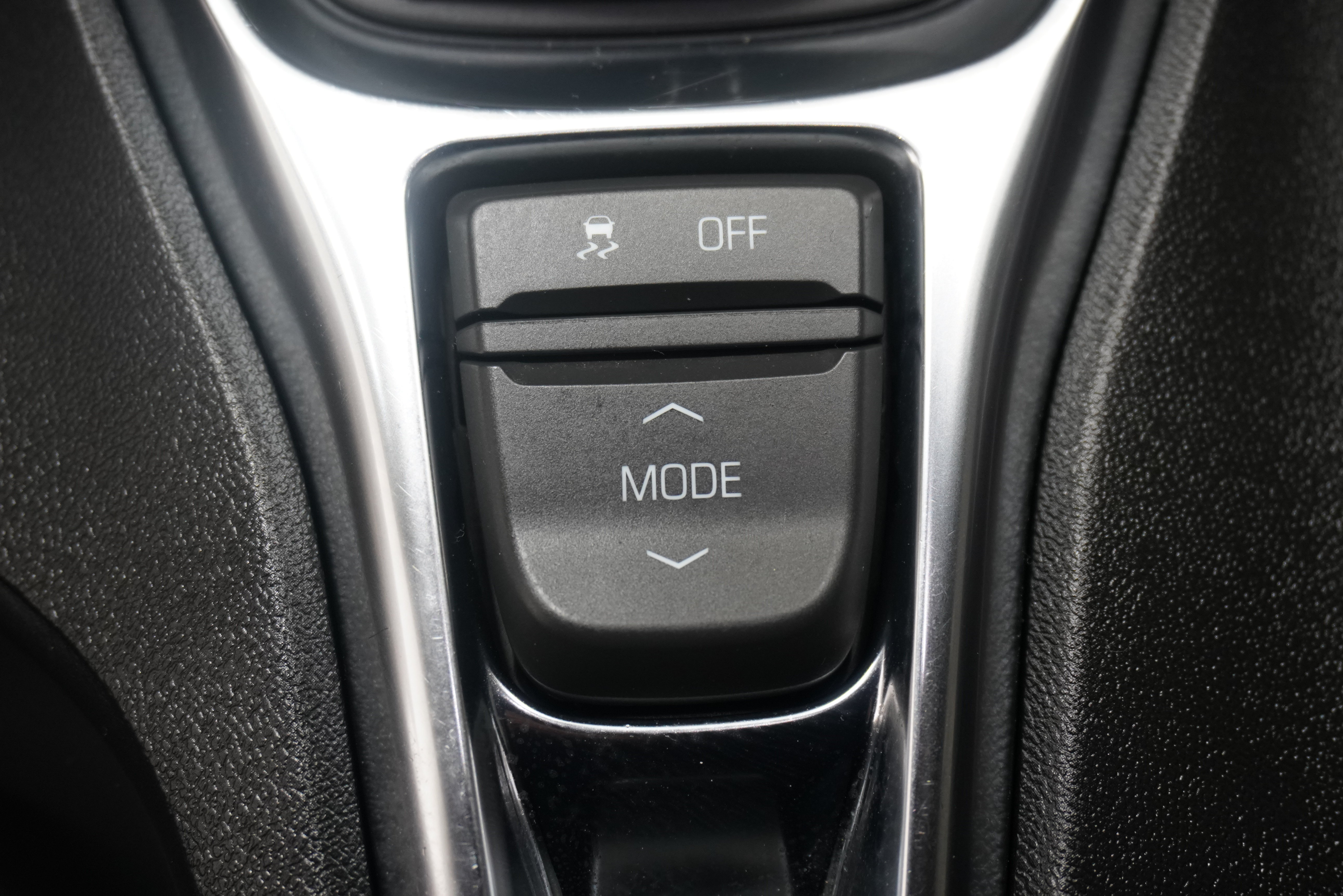 Used 2022 Chevrolet Camaro SS RWD image 26
