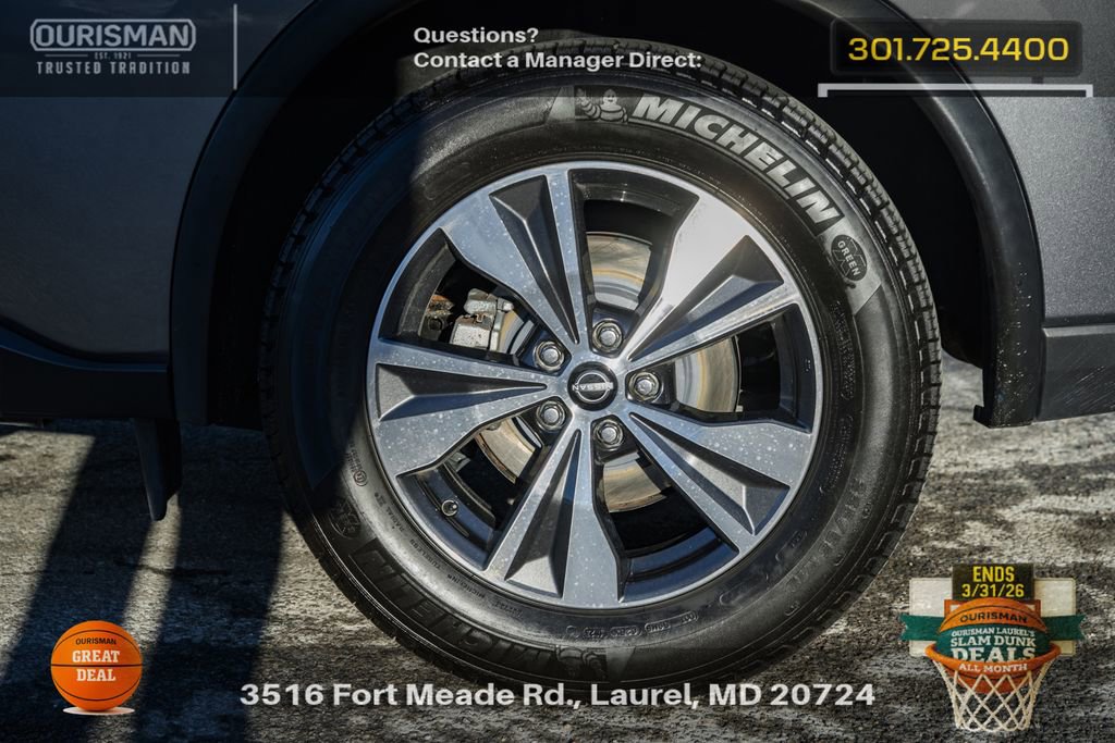 Used 2023 Nissan Murano SV image 18