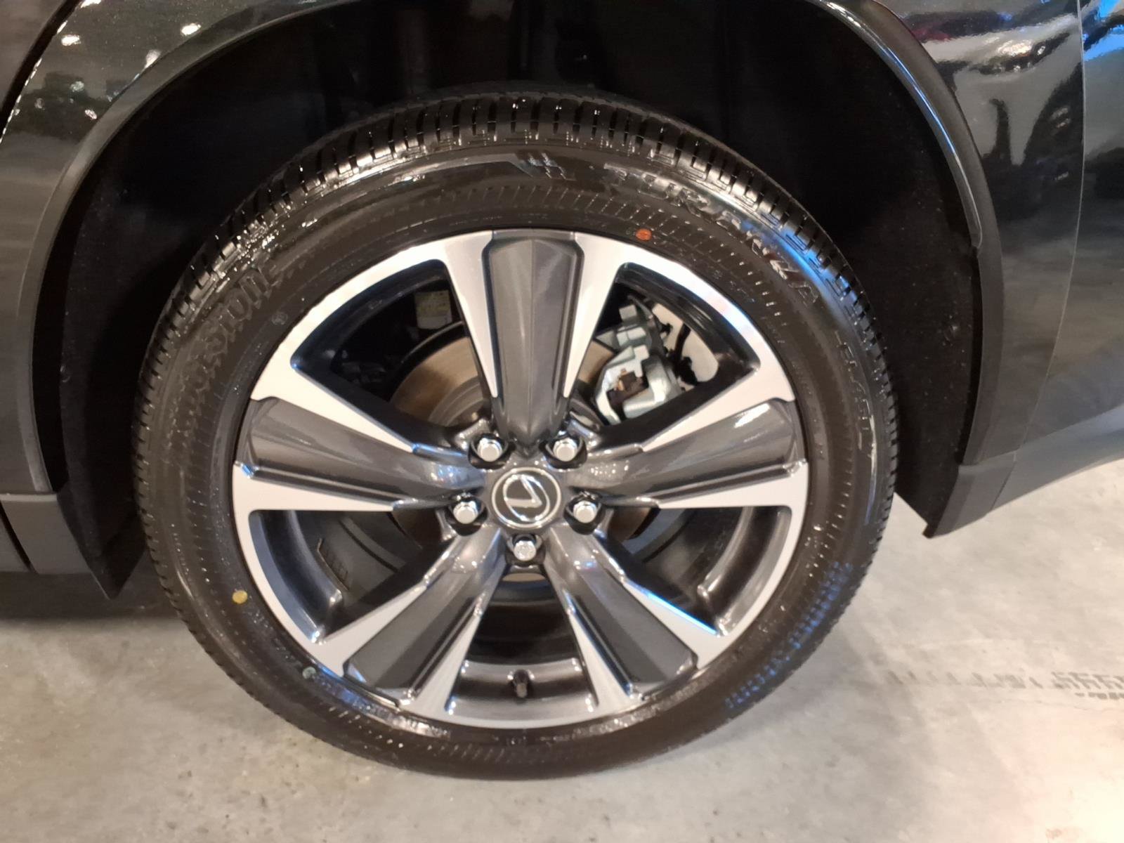 New 2026 Lexus UX 300h AWD image 14