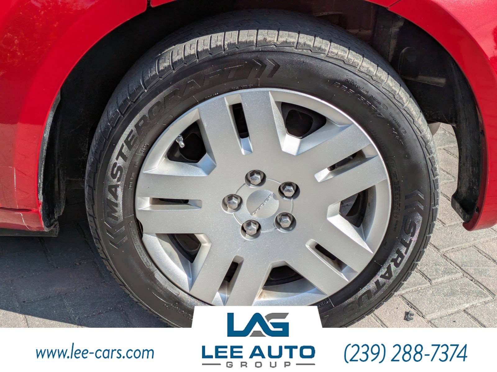 Used 2013 Dodge Avenger SE image 9