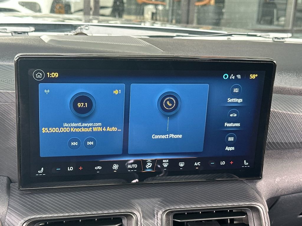 Used 2025 Ford Mustang Convertible image 18