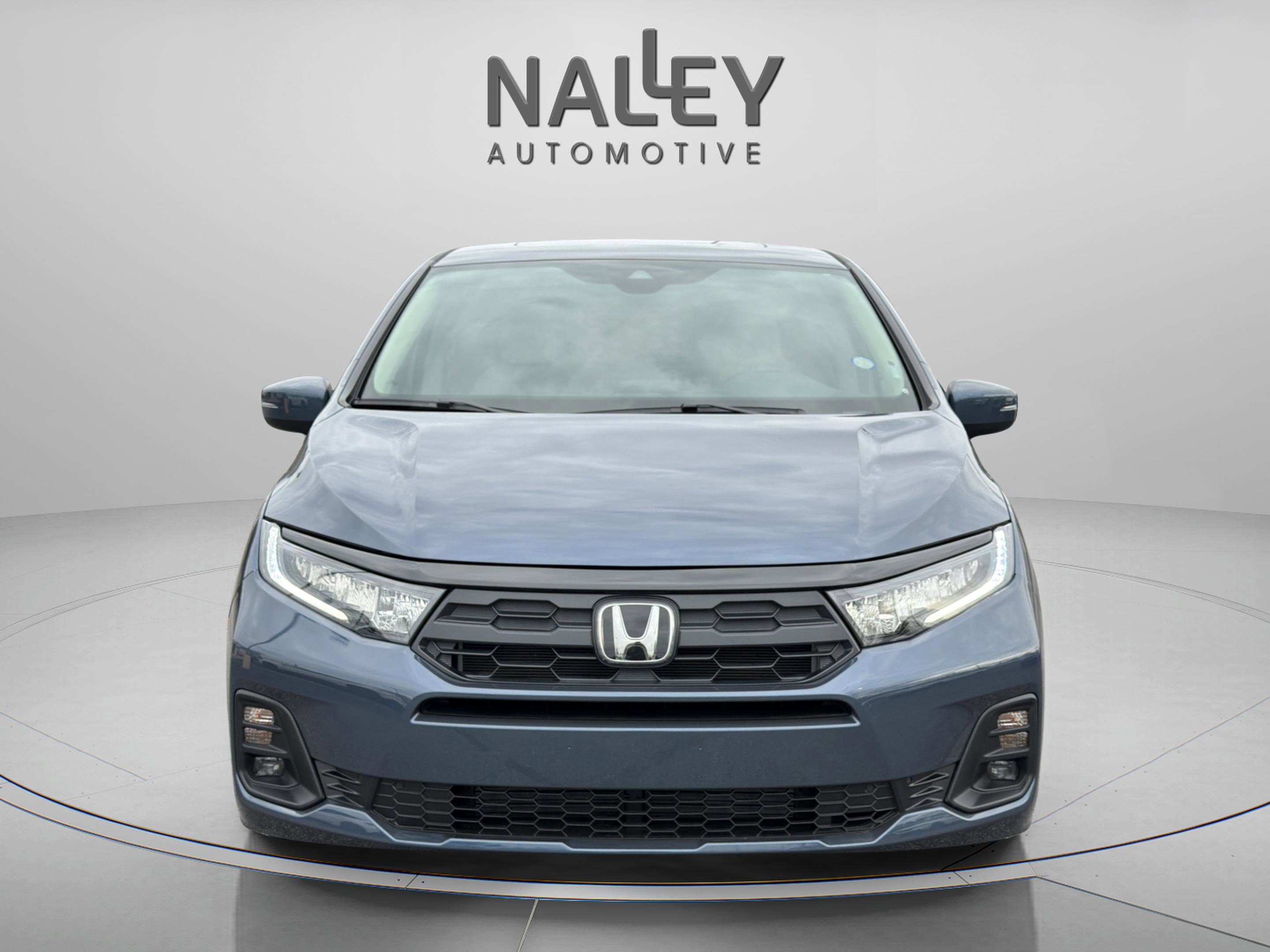 Certified 2026 Honda Odyssey EX-L image 9