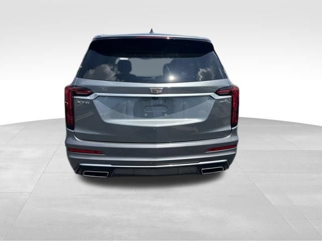 Used 2020 Cadillac XT6 Premium Luxury w/ LPO, Floor Liner Package FWD image 6