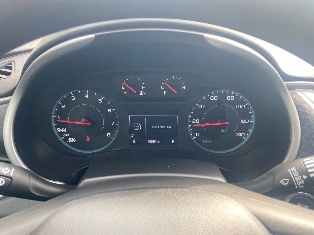 Used 2025 Chevrolet Malibu LT FWD image 9