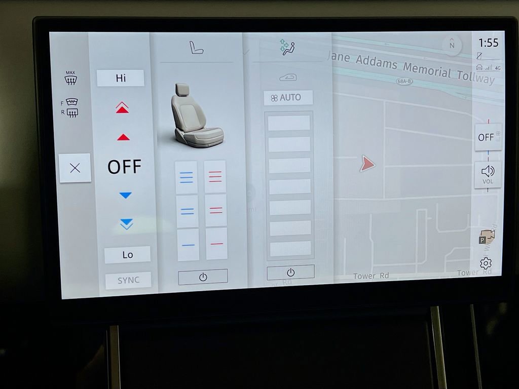 Used 2025 Land Rover Range Rover Velar Dynamic SE AWD/4WD image 16