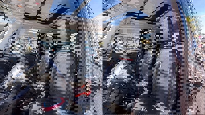 Used 2021 Jeep Renegade Trailhawk w/ Sun & Sound Group image 12