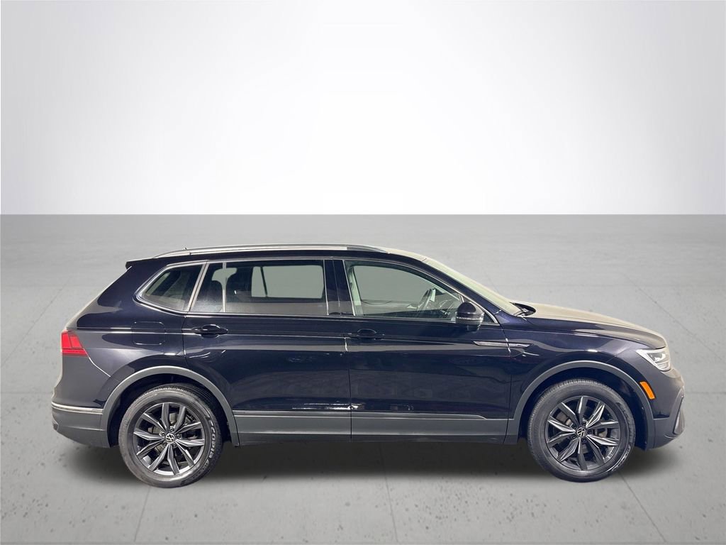Certified 2022 Volkswagen Tiguan SE image 5